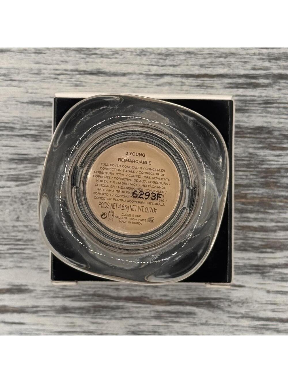 Marc Jacobs Re(Marcable) Full Cover Concealer 3 YOUNG - RARE - Full Size BNIB - Picture 3 of 4